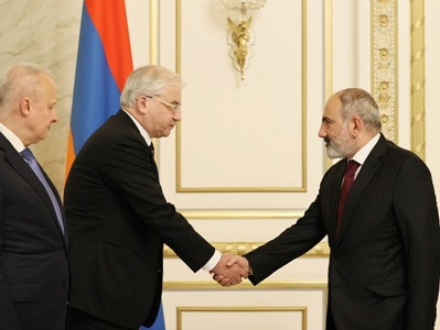 Armenian PM receives Russian co-chair of OSCE Minsk Group