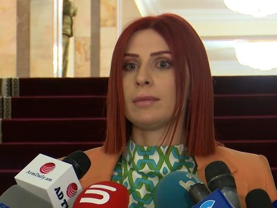 Դատապարտում եմ ցանկացած բռնություն, մեր խնդիրը ՔՊ-ական պատգամավորների ընտանիքների հետ չէ. Ագնեսա Խամոյան