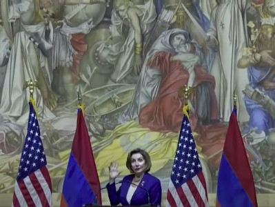 Նենսի Փելոսիի հակաիրանական մեսիջը Երեւանից