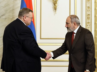 Pashinyan and Overchuk discuss further expansion of cooperation
