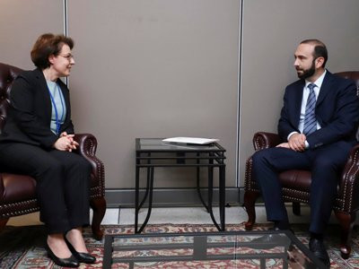 Armenian and Kosovo FMs discuss prospects of interaction at international venues