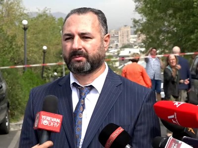 Lawyer: Fallen soldiers’ parents apprehended at Yerevan military pantheon are released