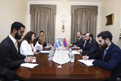Armenia FM to Sweden counterpart: International community must restrain Azerbaijan military aggression