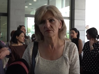 «Նահատակների հուշապատը հանել է». Արմավիրի տարածաշրջանային քոլեջի դասախոսները պահանջում են տնօրենի հրաժարականը