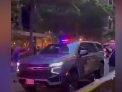 New York Armenians greet Pashinyan by shouting 'traitor'