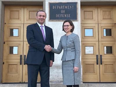 Armenian National Security Council Secretary informs Deputy Defense Minister about Azerbaijani aggression