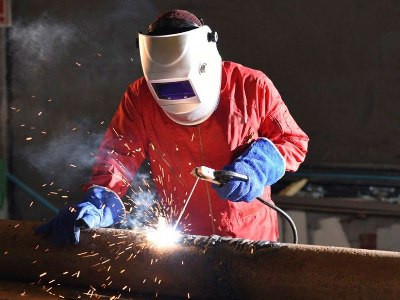Welders, cooks, technologists: Expert presents list of most sought-after professions in Armenia