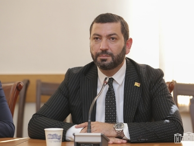 Եզդիները Հայաստանի լիիրավ քաղաքացիներ են. Ռուստամ Բաքոյան