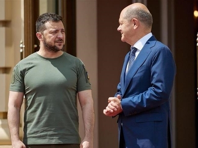 Zelenskiy and Scholz agree to convene urgent G7 meeting