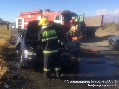 Էջմիածին-Մարգարա ավտոճանապարհին ավտոմեքենա է այրվել