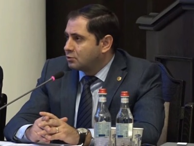 Armenia defense minister: We are terminating 3-month military camps