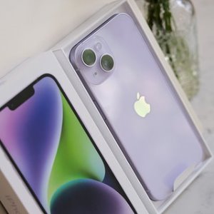 Brazil repeatedly banning sale of iPhones
