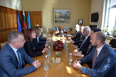 Armenian President meets with Sofia Mayor