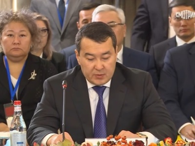 Премьер-министр Казахстана призвал страны ЕАЭС снять барьеры для взаимного доступа к госзакупкам