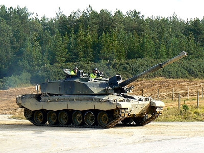 Telegraph: Britain to send about 60 old tanks to NATO base in Germany for exercises