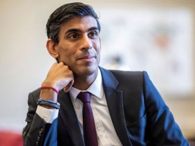 Rishi Sunak vows to fix 'mistakes' of Liz Truss
