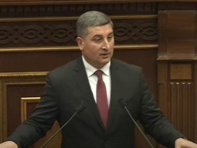 Транспортные проблемы в Ереване усложняются: Какие решения предлагает министр?
