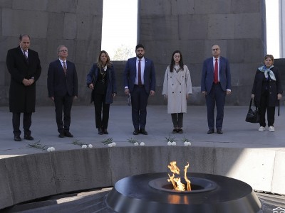 France lawmakers visit Armenian Genocide Memorial in Yerevan