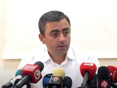 Որքան գիտեմ՝ մեր աշխատավարձերը կրճատում են, իրենց պարգեւավճար են տալիս. Իշխան Սաղաթելյան
