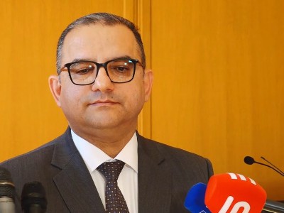 Министр финансов Армении назвал причину укрепления драма к доллару