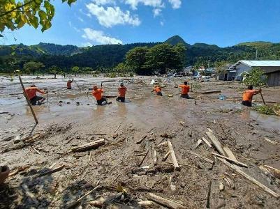 Storm Nalgae in the Philippines leaves 110 people killed