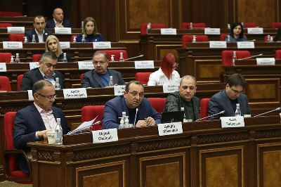 У парламентской фракции оппозиционного блока «Армения» нет окончательного решения о возвращении в НС