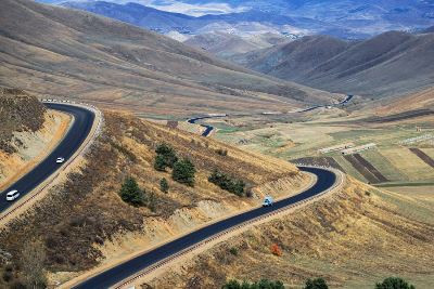 500 կմ ճանապարհ նորոգելու քաղաքական խոստումը գերակատարված է. Գնել Սանոսյան