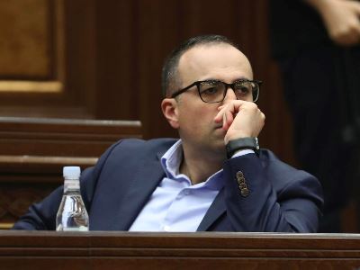 «Ժողովուրդ». Կեղծված ընտրությունները` միմյանց դեմ բողոքներ գրելու առիթ. ինչ կասկածներ ունեն ՔՊ-ականները