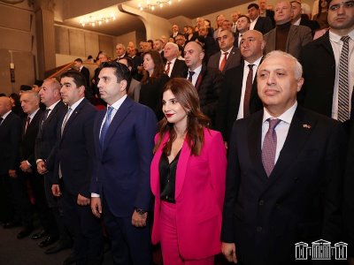 ԱԺ նախագահի պաշտոնական այցը Վրաստան մեկնարկել է դիվանագիտական հարաբերությունների խորհրդանշական միջոցառմամբ