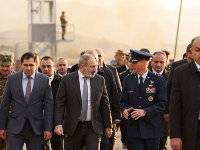 Пашинян присутствовал на церемонии открытия модернизированного при поддержке США военного учебного центра