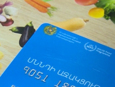 Գեղարքունիքի և Շիրակի մարզերից 100 նպաստառու ընտանիք կստանա սննդի աջակցության քարտեր (վիդեո)