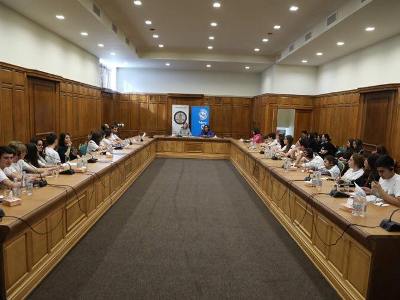 Inaugural session of Armenia ombudsperson’s Public Council on Rights of Children and Youth is held