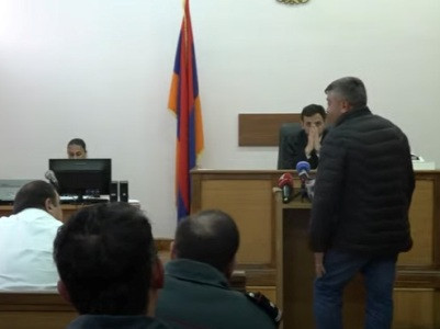 Դասակի հրամանատարը խոստովանեց, որ իրավունք չունեին 4 սպայով նահանջել, երբ զորքի մեծամասնությունը մնացել էր