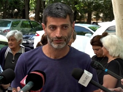Զոհվածի հայրը հայտնել է՝ ինչ պատասխան է ստացել Աննա Հակոբյանից, երբ պահանջել է հեռացնել որդու շիրիմի լուսանկարը