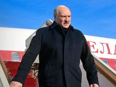 Президент Белоруссии Александр Лукашенко прибыл в Ереван