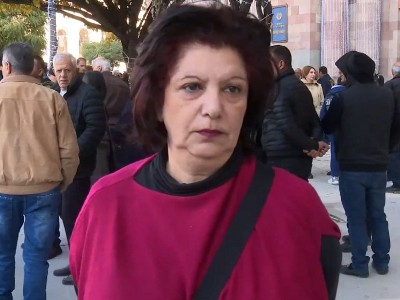Переселенцы из Кашатага провели акцию протеста у здания Правительства Армении