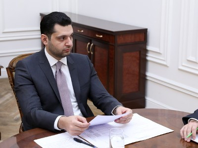 Համբարձում Մաթևոսյանի գլխավորությամբ քննարկվել են ոռոգման ոլորտի բարեփոխումներին առնչվող հարցեր
