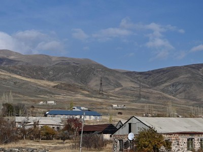Գեղարքունիքում ներխուժումների հետևանքով ադրբեջանցիենրի կրակոցները գյուղերում առօրյայի անբաժան մաս են դարձել. «Թաթոյան»