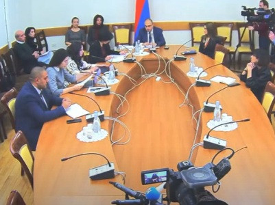 Власти Армении предлагают реформировать процесс регистрации и учета