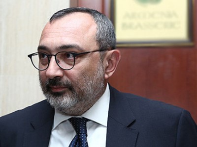Карен Мирзоян: Идея о достижении чего-либо дипломатическими шагами - иллюзия