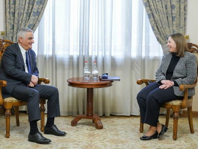 Deputy Prime Minister receives Ambassador Lynne Tracy on final mission to Armenia
