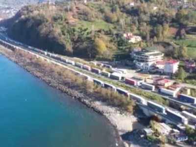 Թուրքիա–Վրաստան սահմանին բեռնատարների հերթը 8 կմ է հասել
