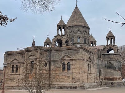 Mother See of Holy Etchmiadzin petitions to sister churches’ leaders regarding Azerbaijan blocking Lachin Corridor