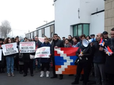 Protesters throw paper airplanes into yard of US Embassy in Armenia