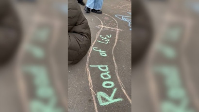Бегларян: Группа арцахских детей проводит акцию протеста перед армянским офисом ООН