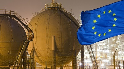 EU finally agrees to limit gas prices