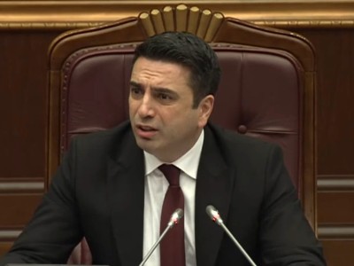 «Լավ եմ անում, օգտվում եմ». Արծվիկ Մինասյանի ելույթից հետո Ալեն Սիմոնյանը չդիմացավ