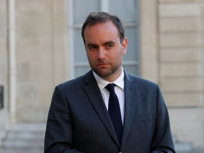 BFMTV: French defense minister will visit Ukraine on December 28
