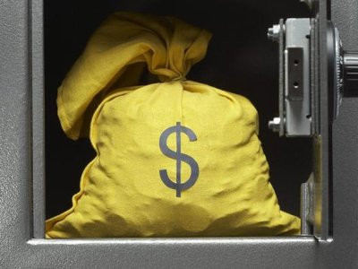Richest people in world have lost almost $2 trillion this year