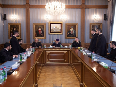 Ամենայն Հայոց Կաթողիկոսն ընդունել է քառասնօրյա պատրաստության շրջանն անցած քահանաներին